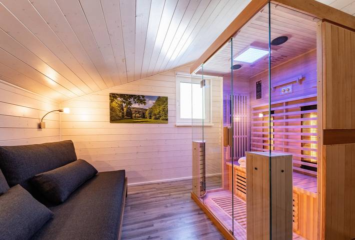 Ferienhaus für 5 Personen, mit Balkon und Terrasse sowie Garten und Pool in Ruhla