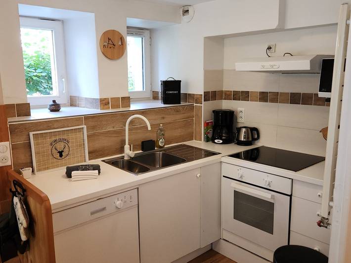 Gîte pour 6 personnes, avec terrasse et sauna ainsi que piscine et jardin, animaux acceptés à Arvieux - 4