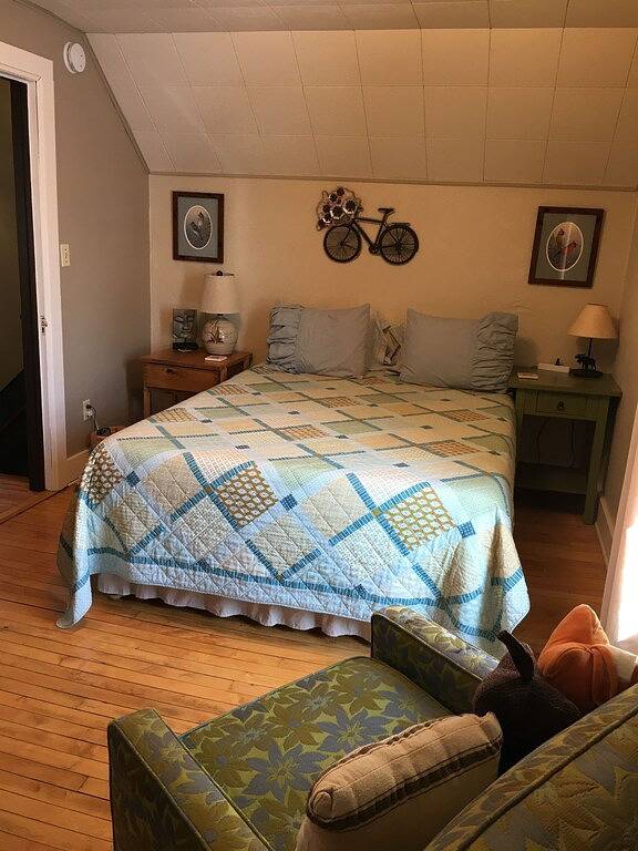 Ursprüngliches gemütliches Bauernhaus Gehöft 2 Blocks vom Radweg und in Madison, Dane County