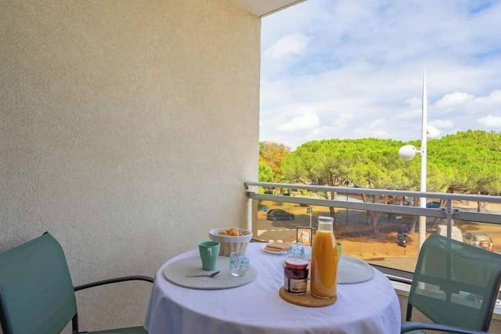 Location de vacances pour 2 personnes, avec balcon dans La Palmyre
