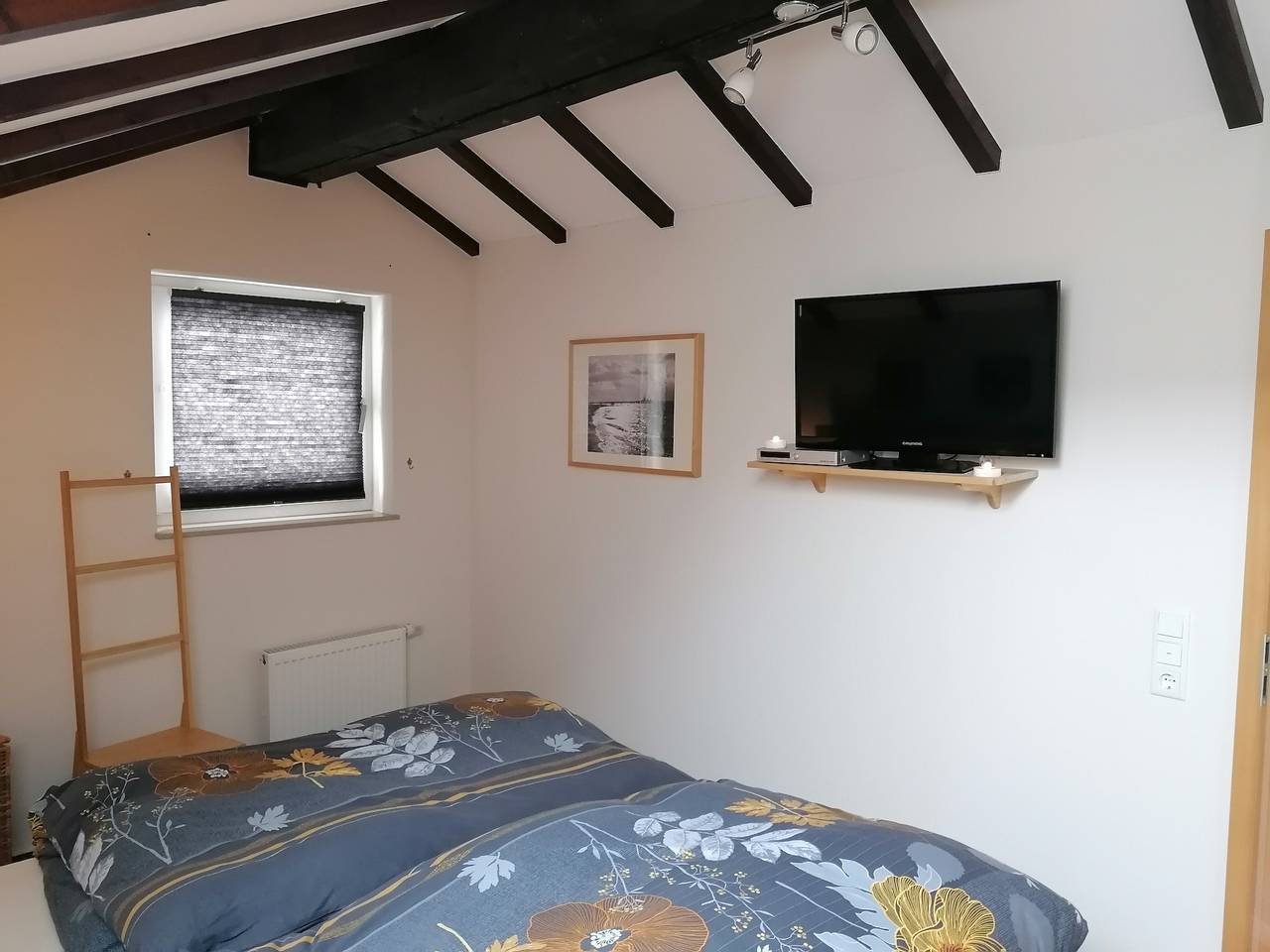 Ganze Wohnung, Apartment „Auszeit“ mit Bergblick, privater Terrasse und Wlan in Olsberg, die Mittelgebirge