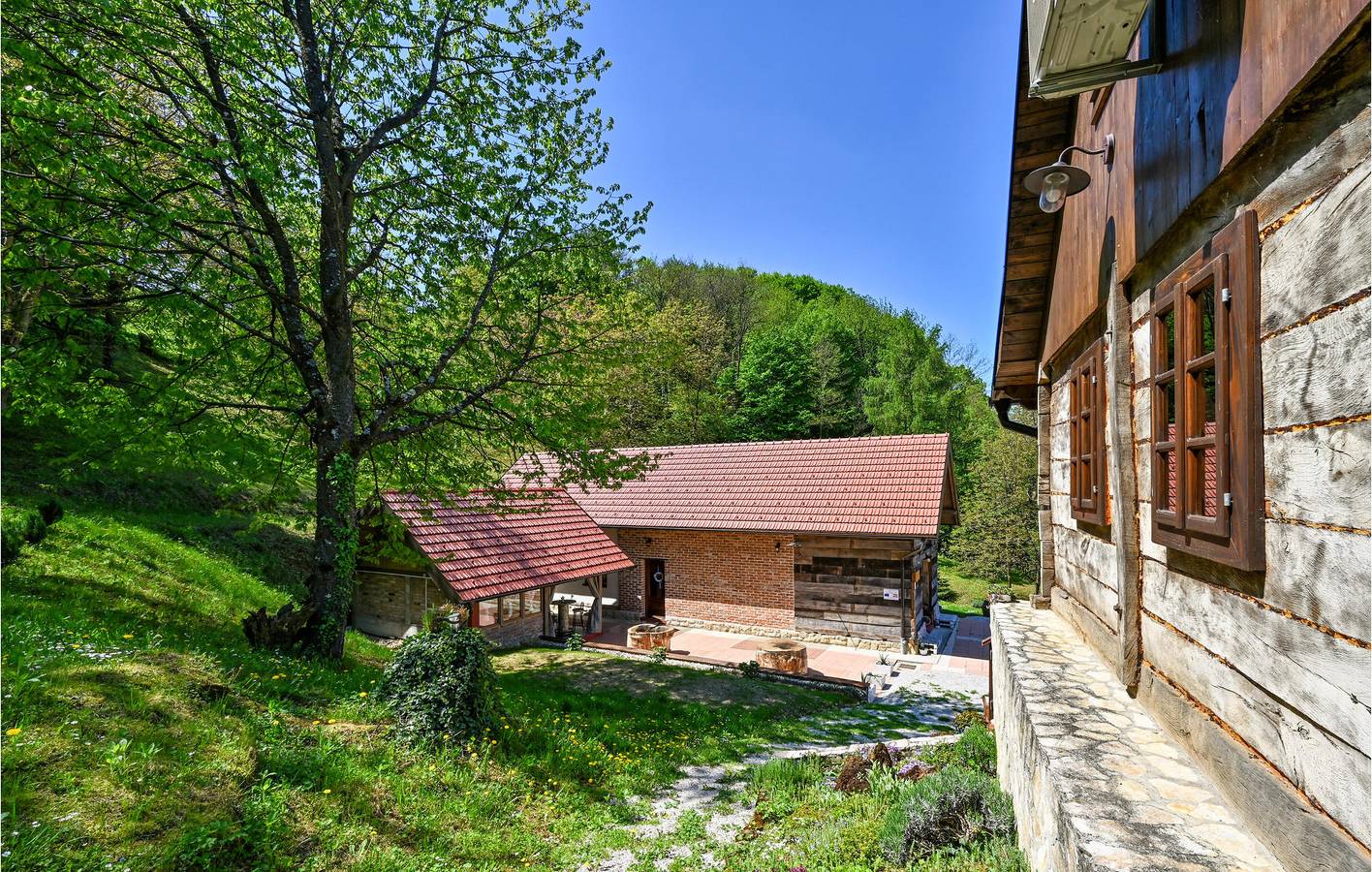 Ferienhaus für 12 Personen mit Terrasse in Varazdin