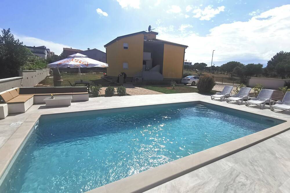 Appartamento vacanze a Pomer a partire da 155€ a notte