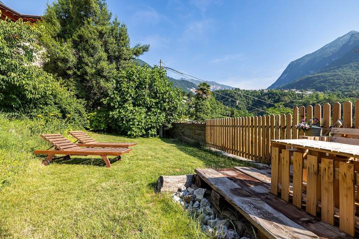 Ferienwohnung für 4 Personen, mit Balkon und Garten in Tenno - 2