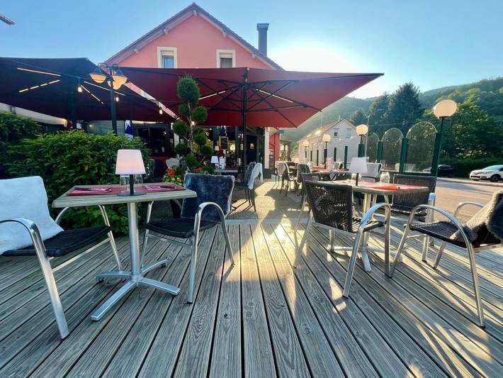 Hôtel pour 3 personnes, avec jardin ainsi que vue et sauna, animaux acceptés