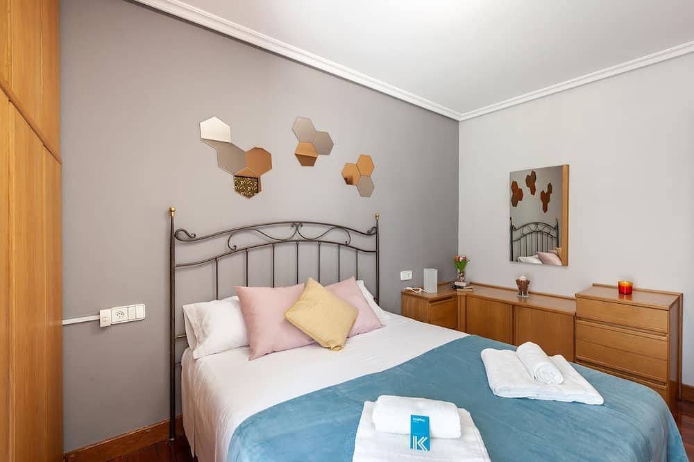 Entire apartment, Nafarroa - baskeyrentals in Zarautz, Basque Coast (Spain)