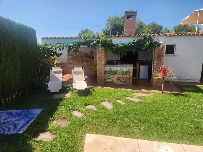 Casa rural para 6 personas, con piscina además de vistas y jardín en Campo de Turia - 3