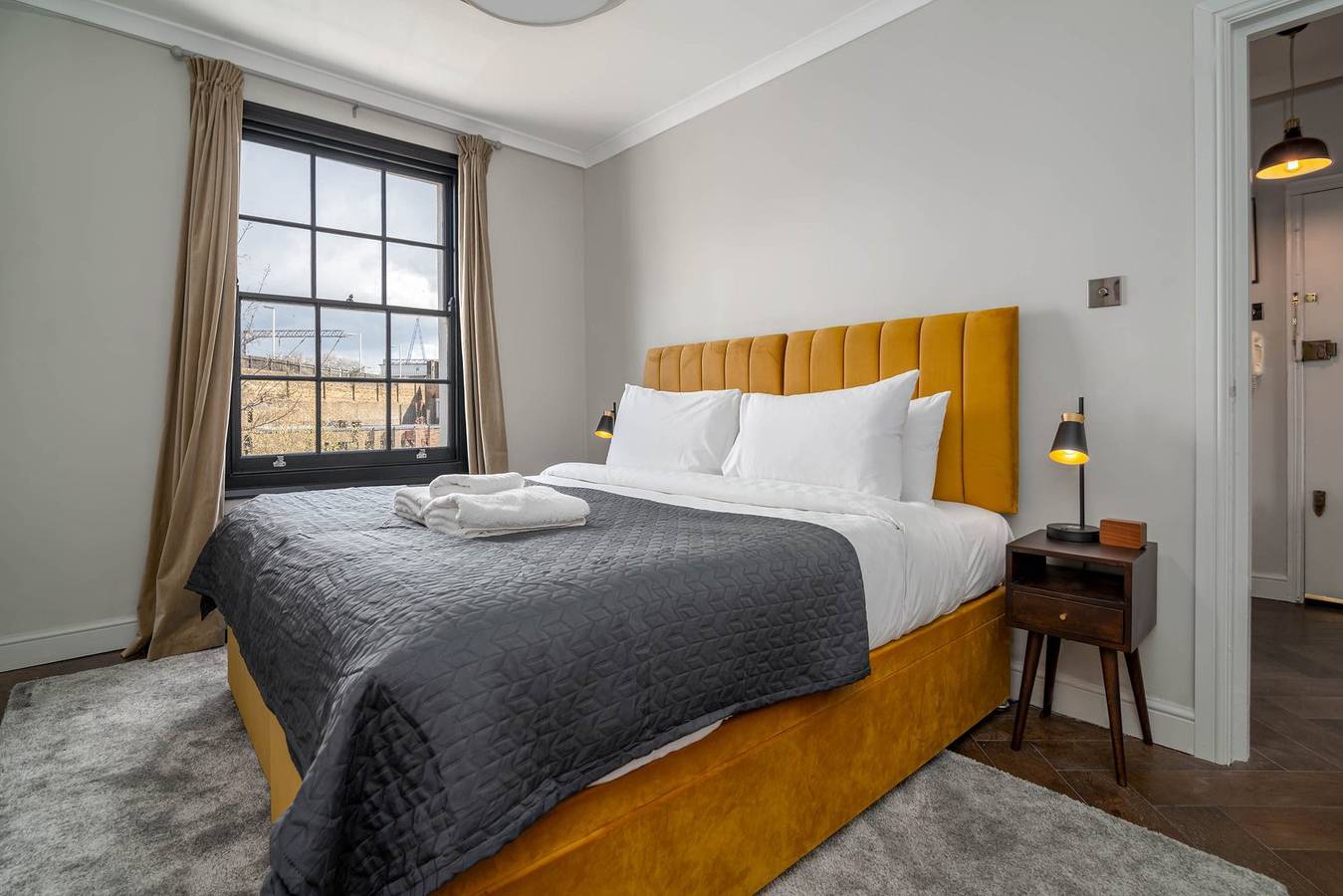 Apartamento entero, Top Floor Chic Camden Apartamento, dormir 2 in Camden, Londres