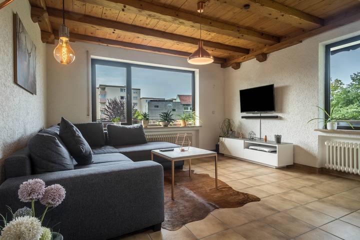 Ganze Wohnung, Gemütliche Ferienwohnung "im Haus Metzger" am Bodensee mit WLAN & Balkon in Oberteuringen, Region Bodensee-Oberschwaben