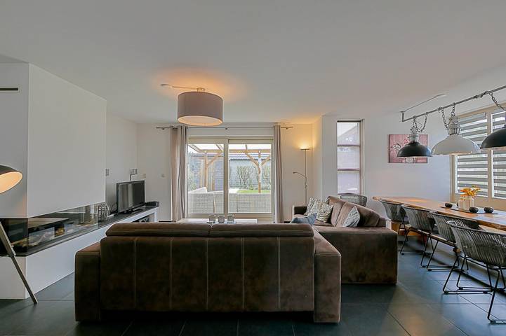 Ferienhaus für 8 Personen, mit Terrasse und Sauna sowie Balkon/Terrasse in Julianadorp - 2