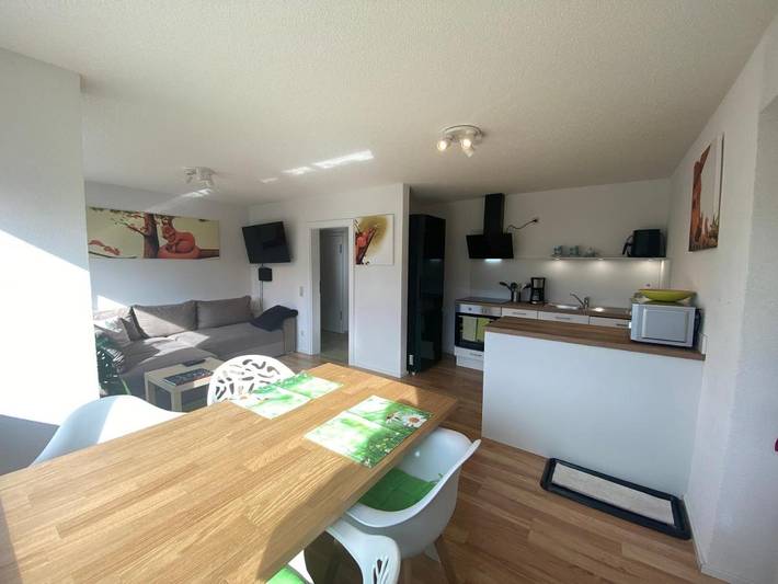 Apartamento de vacaciones para 4 personas, con jardín y vistas - 1