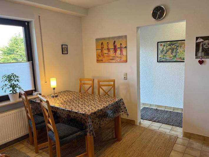 Ferienwohnung für 3 Personen, mit Terrasse und Garten sowie Ausblick in Amorbach - 2