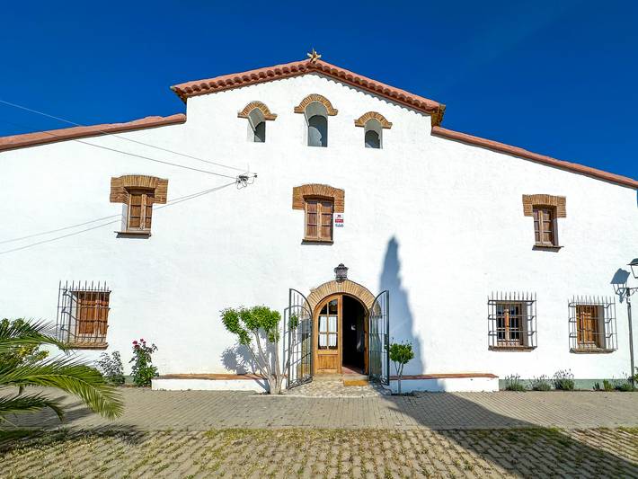 Chalet para 10 personas, con piscina además de jardín y terraza en Provincia de Barcelona - 4
