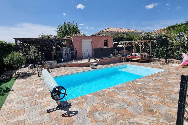 Maison de vacances pour 6 personnes, avec jardin et jacuzzi - 1