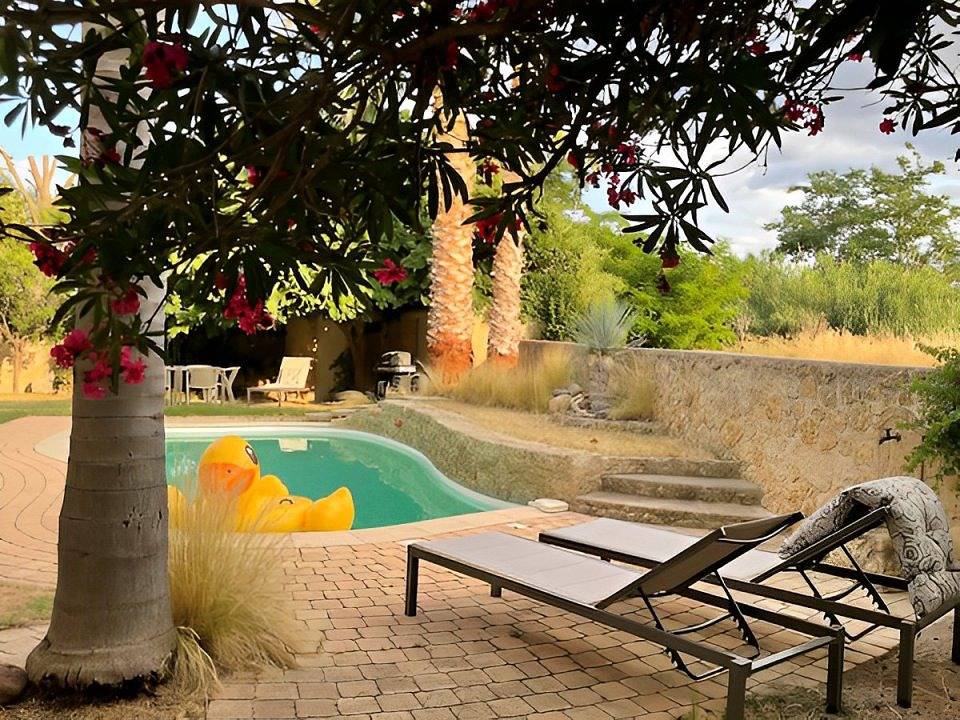 Chambres d'hôtes La Soulenque, luxury B&B - Chambre Clairette in Capestang, Canal du Midi