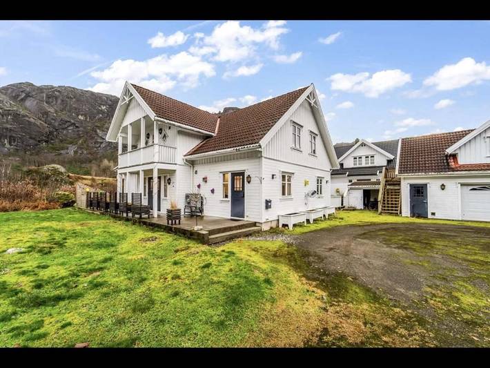 Ferienhaus für 7 Personen, mit Ausblick und Garten - 1