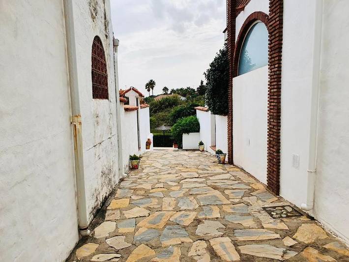 Villa pour 6 personnes, avec vue ainsi que piscine et jardin, animaux acceptés à Estepona - 3