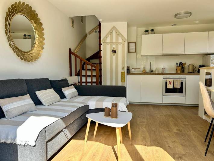 Gîte pour 4 personnes, avec Terrasse et Jardin dans Office De Tourisme De Blonville Benerville Tourgeville - 3