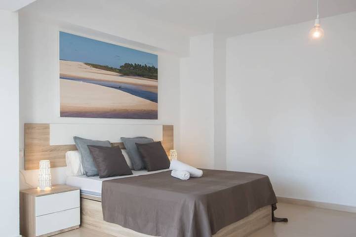Ganze Wohnung, Strand Vorne Wohnung - Erste Linie Playa De San Juan in El Barrio, San Juan Playa