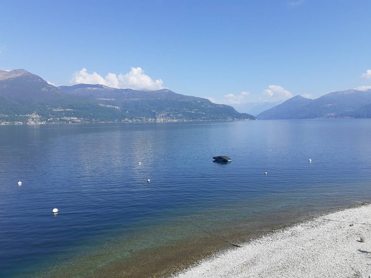 Ganze Wohnung, Paloma apartment in Porto Valtravaglia in Porto Valtravaglia, Lago Maggiore (Lombardei)