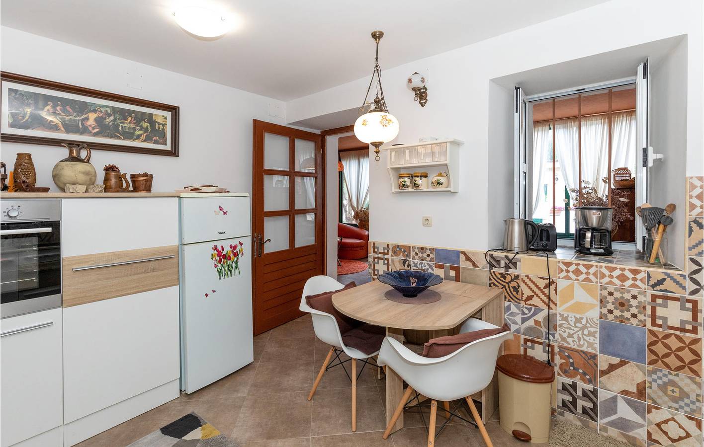 Ganze Ferienwohnung, Charmantes 1-Zimmer-Apartment mit Terrasse, WLAN, 100 m vom Strand entfernt in Blace, Dubrovnik-Neretva