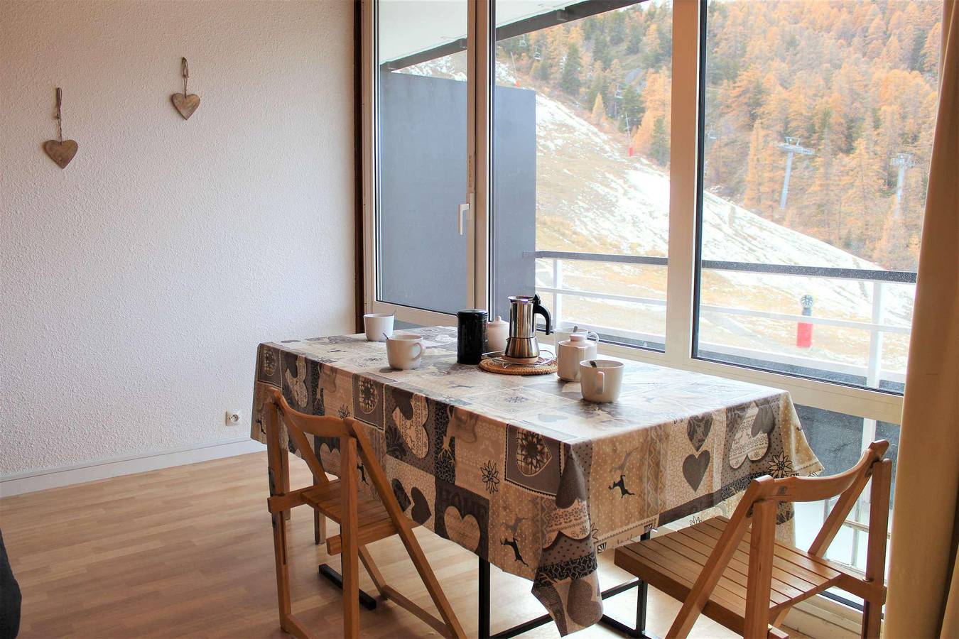Appartement entier, Résidence le Pelvoux Ii - Studio coin montagne 4 personnes (462) in Vars, Région de Briançon