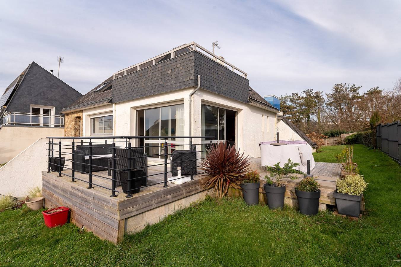 Maison de vacances 'Maison Guidel Plage' avec vue sur la mer, terrasse privée et Wi-Fi in Guidel, Côte des Mégalithes