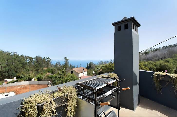 Holiday Home 'Palheiro Dis 3’as' with Sea View, Wi-Fi and Air Conditioning in Achadas da Cruz, Madeira