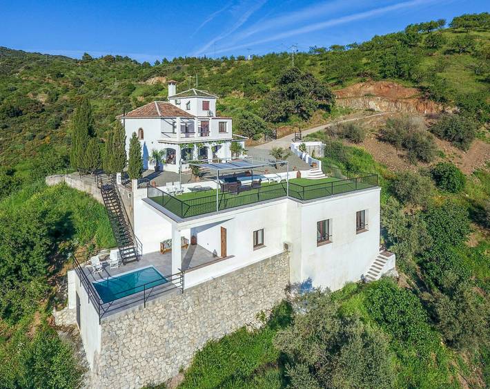 Hus för 20 Personer, med trädgård samt terass och bastu, med husdjur i Malaga