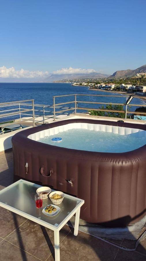 Appartamento intero, Appartamento 16 Pax in Villa Francesca by Ville in Palermo in Spiaggia di Casteldaccia, Casteldaccia