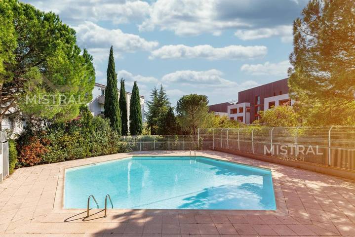 Apartamento de vacaciones para 2 personas, con vistas además de piscina y terraza - 1