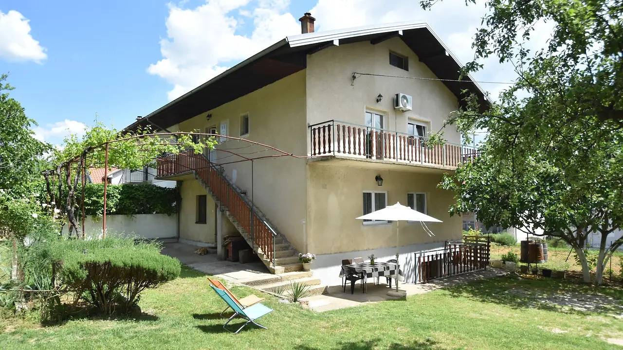 Appartement de vacances entier, Ferienwohnung für 6 Personen (100 m²) in Knin in Zagora Dalmatie