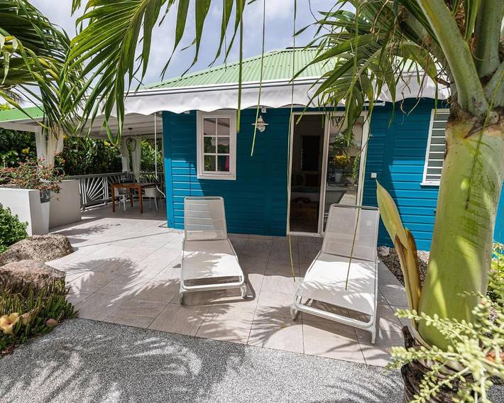 Lodge pour 2 personnes, avec terrasse ainsi que vue et piscine en Martinique - 4
