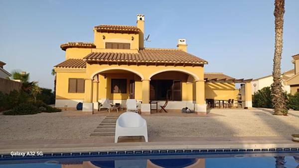 Casa rural para 6 personas, con Terraza además de Jardín y Piscina en Fuente Álamo de Murcia - 4