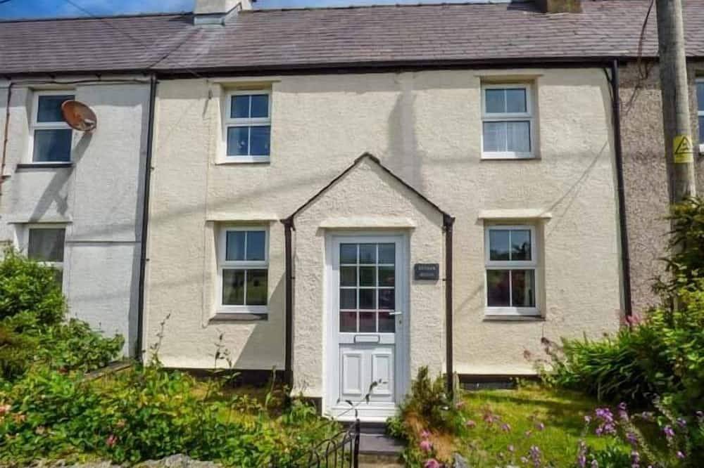 Cottage for 4 People in Isle of Anglesey, North-Wales