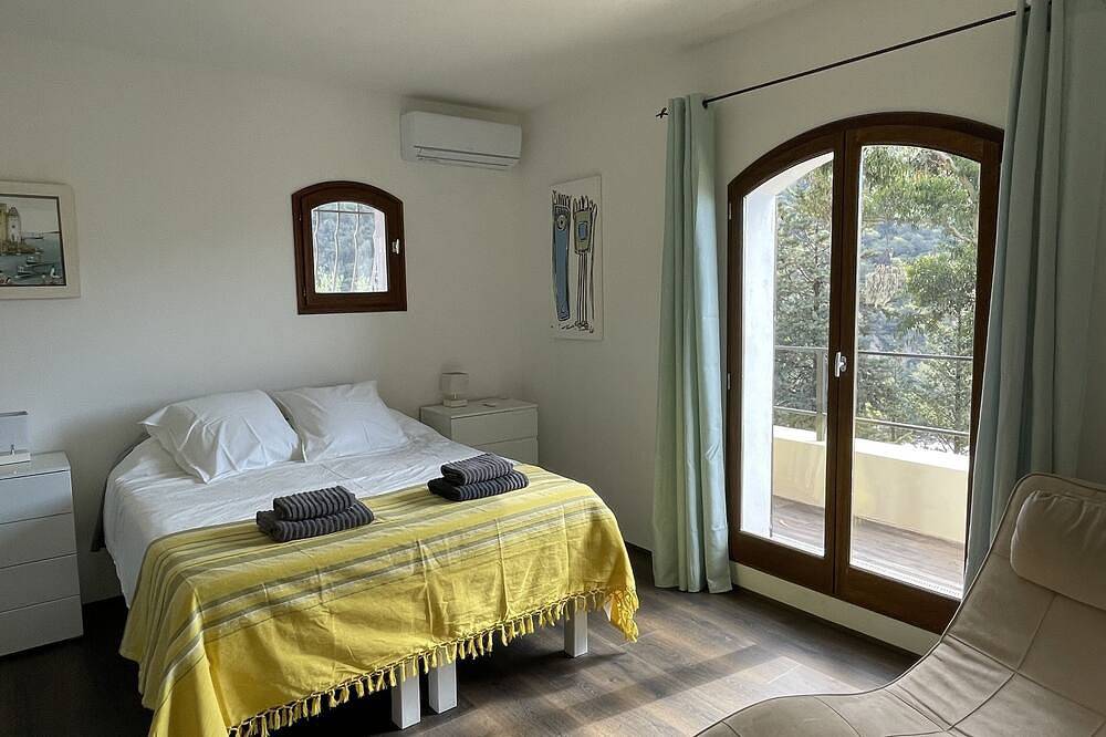 Villa Monti: Luxury Villa, Large Pool, Air Con, Amazing Views in Menton, Mittelmeerküste (Frankreich)