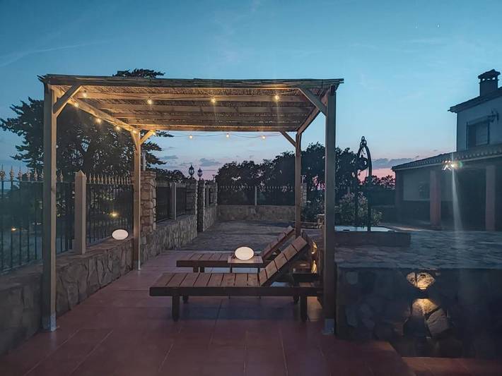 Casa rural para 9 personas, con Balcón y Terraza además de Jardín y Piscina en Ossa de Montiel - 4