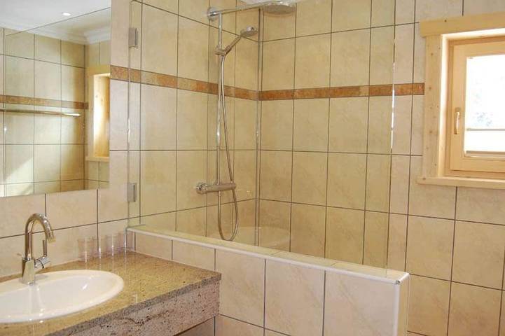 Ferienhaus für 8 Personen, mit Balkon, mit Haustier am Achensee - 4