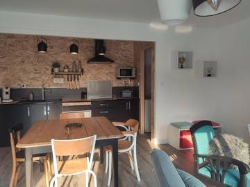 Gîte pour 4 personnes, avec vue et terrasse à Coulon