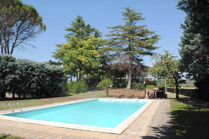 Villa per 8 persone, con giardino in Magione