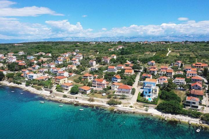Apartament wakacyjny dla 2 osób, z widok i balkon w Petrcane