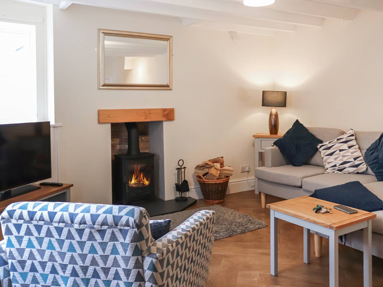 Ty Llewelyn in Conwy, Conwy region