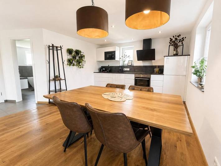 Ferienwohnung für 6 Personen, mit Balkon und Terrasse sowie Garten und Ausblick in Memmingen - 4