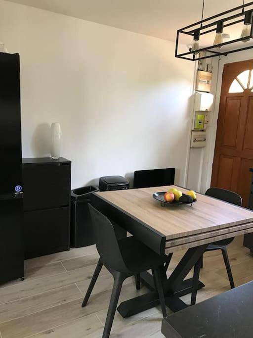 Gîte pour 2 personnes, avec terrasse et jardin à Montgeron - 2