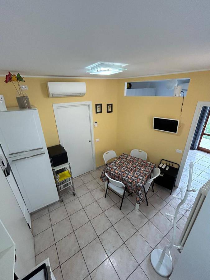 Gîte pour 2 personnes, avec terrasse, animaux acceptés à Fano - 3