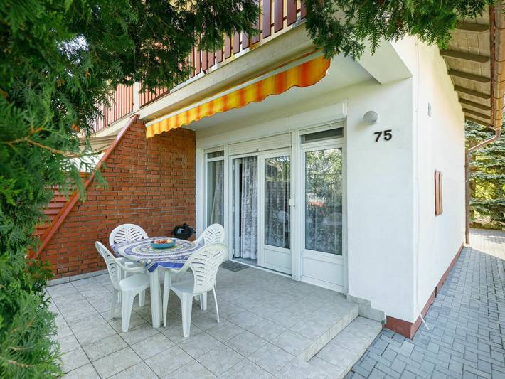 Ferienhaus für 4 Personen, mit Balkon und Terrasse sowie Garten in Balatonlelle - 2
