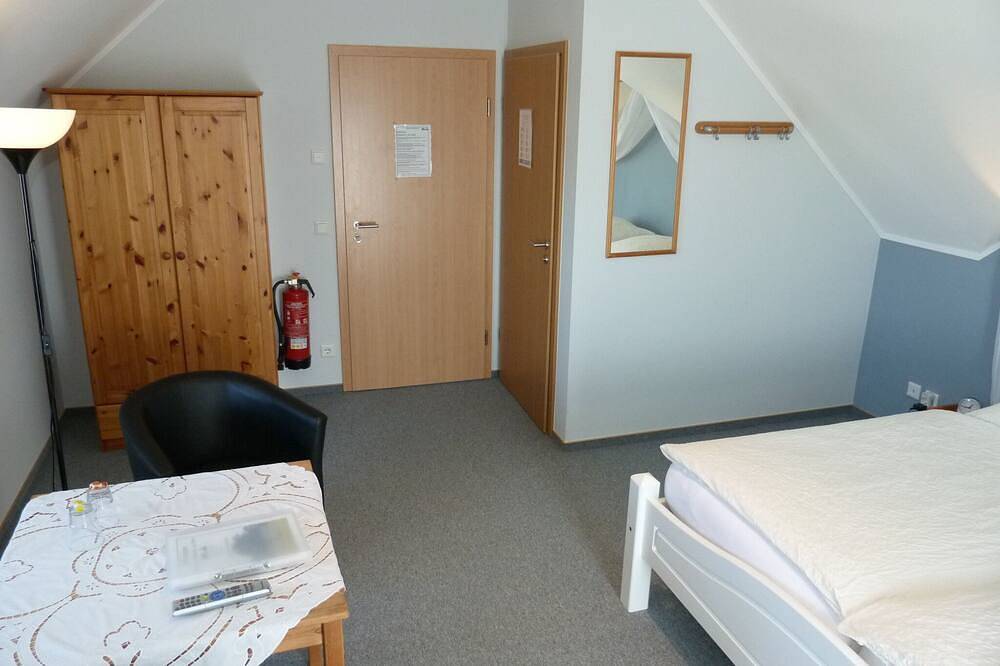 Gästehaus Hasenkath am Deich, Gästezimmer, Bed&bike. Radwandern, Familenurlaub in Kleve, Niederrhein