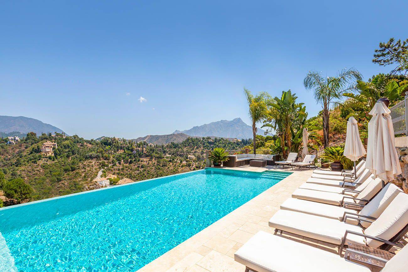 Casa De Vacaciones para 15 Personas en El Madronal, Benahavís