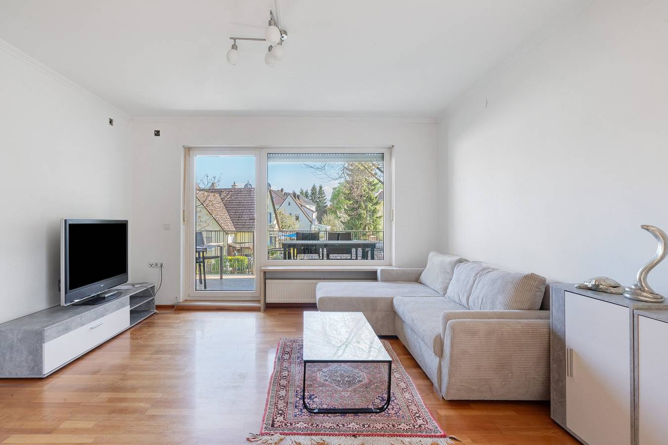 Entire apartment, Apartment 'Chill in Soldnerstraße' with Balcony and Wi-Fi in Augsburg, Bavarian Swabia