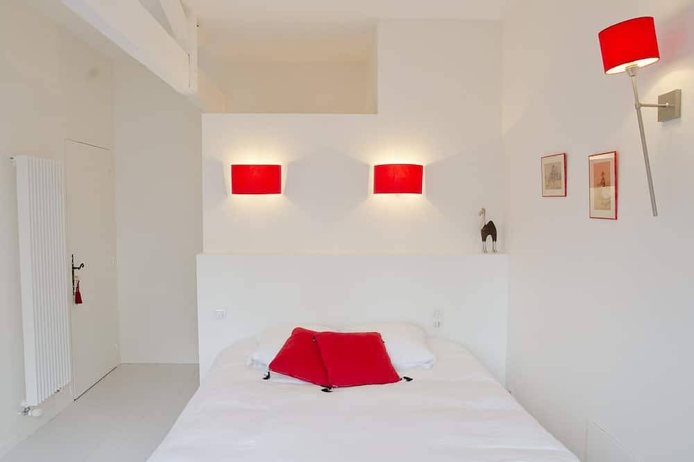 Maison de charme et de caractère au calme avec piscine chauffée ! in Bègles, Région de Bordeaux